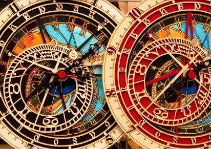 double-horloge-astronome.jpg